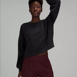Lululemon Perfectly Oversized Cropped Crew 
Softstreme Size 6